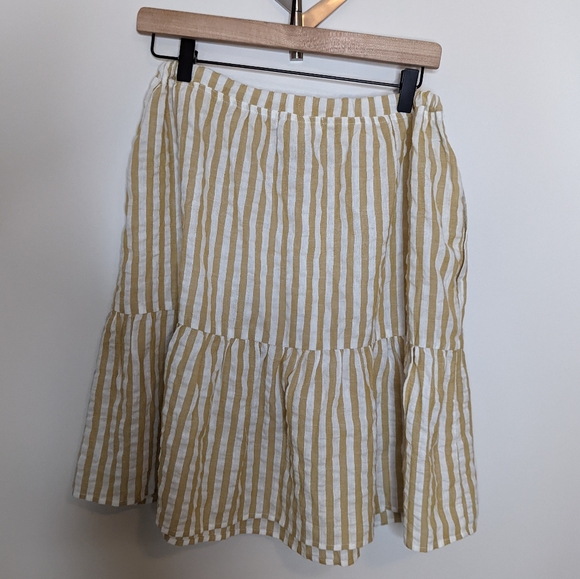 Velvet by Graham And Spencer Striped and Tiered Skirt | Size S - Picture 4 of 4